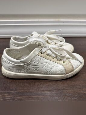 Michael Kors Kids White Sneakers with Gold Eyelet Detail